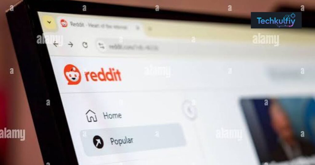 What Are Subreddits on Reddit?